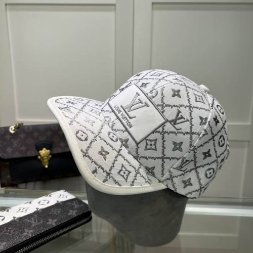 LV Hats AAA-542