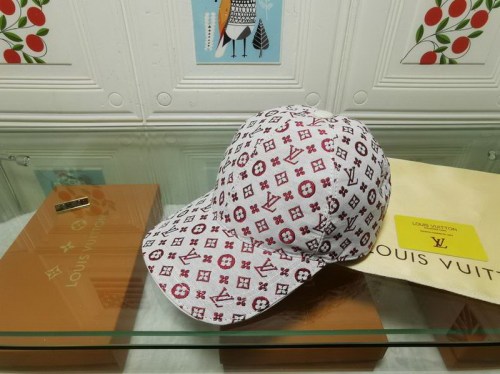 LV Hats AAA-312
