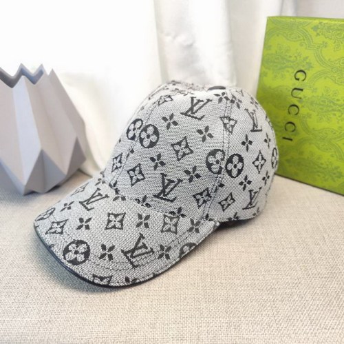 LV Hats AAA-524