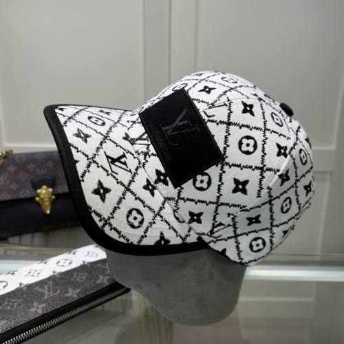 LV Hats AAA-543