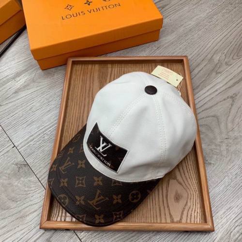 LV Hats AAA-580