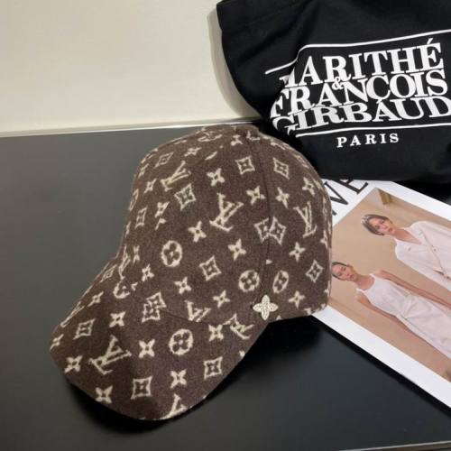 LV Hats AAA-531