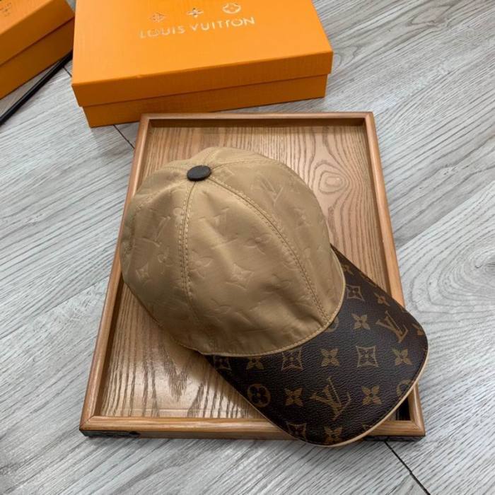 LV Hats AAA-571