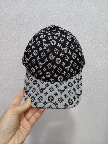 LV Hats AAA-234