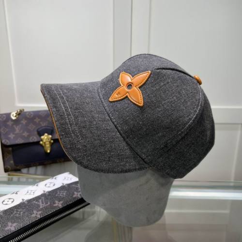 LV Hats AAA-633