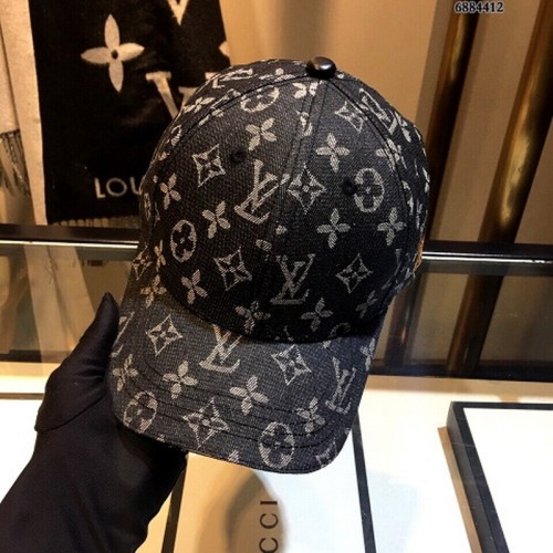 LV Hats AAA-078