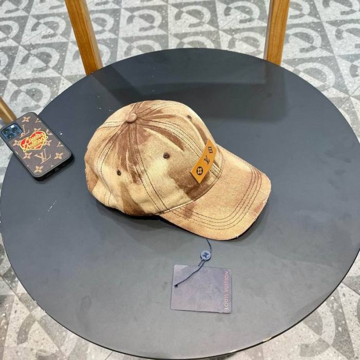 LV Hats AAA-941