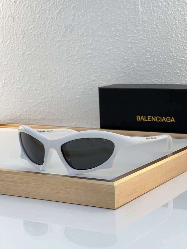B Sunglasses AAAA-877