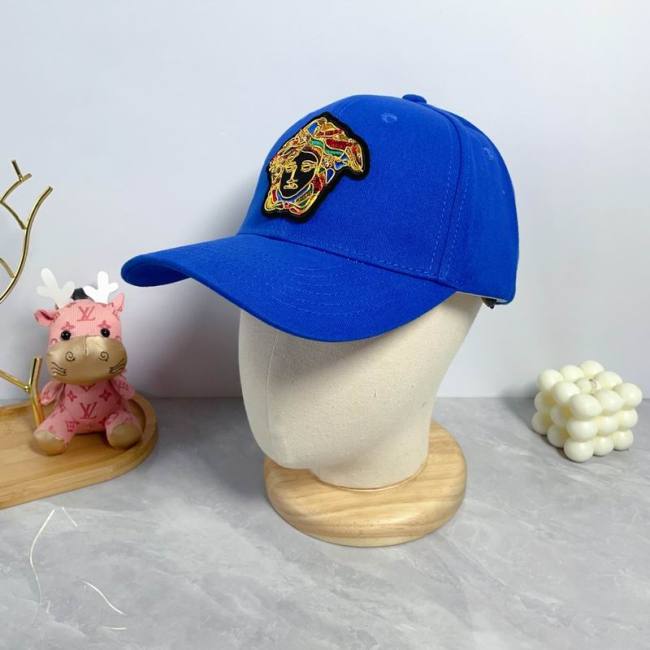 Versace Hats AAA-070