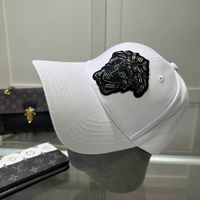 Versace Hats AAA-060