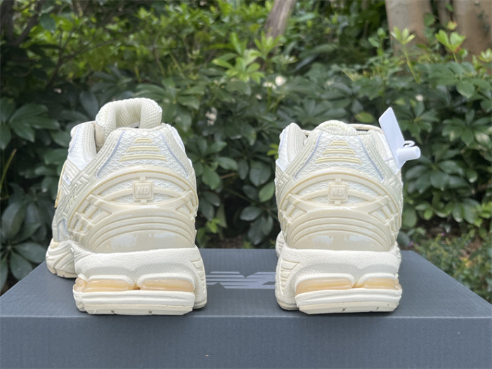 NB Shoes High End Quality-230