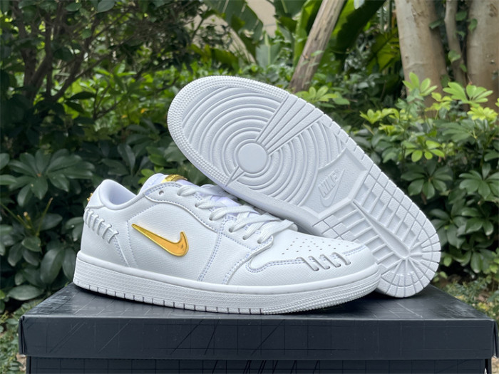 Authentic Air Jordan 1 Low Method of Make White