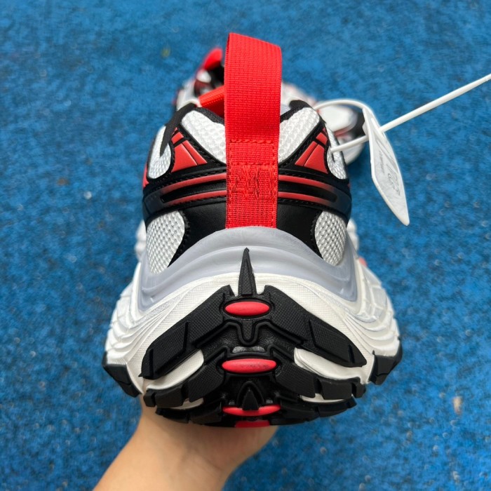B 17FW Tripe-S High End Sneaker-548