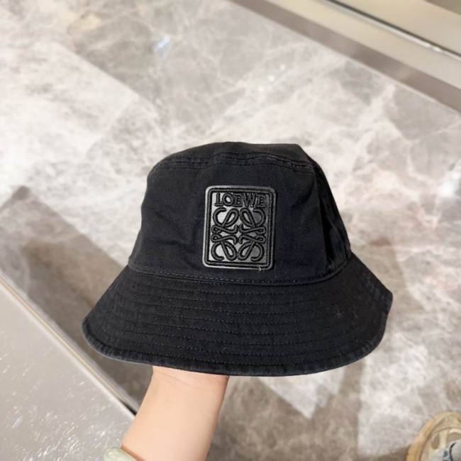 Loewe Bucket Hats AAA-012