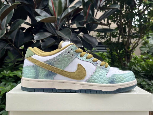 Authentic Nike SB Dunk Pro x Alexis Sablone