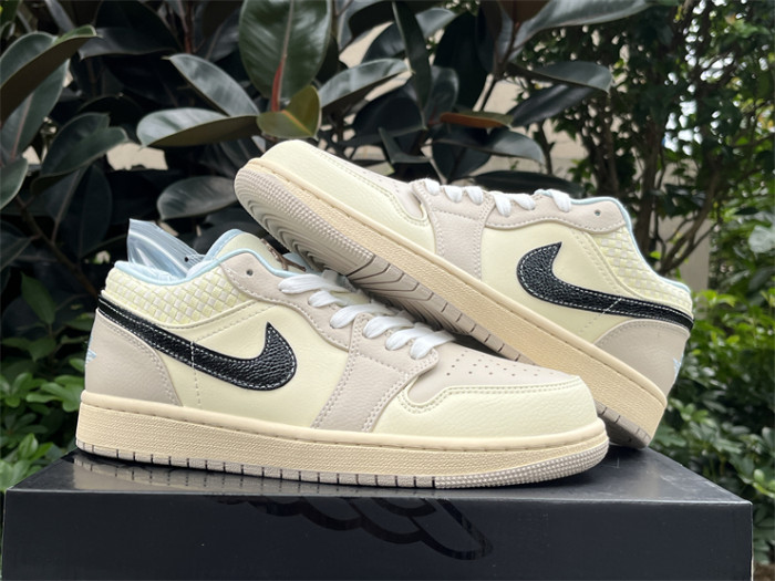 Authentic Air Jordan 1 Low Sanddrift GS