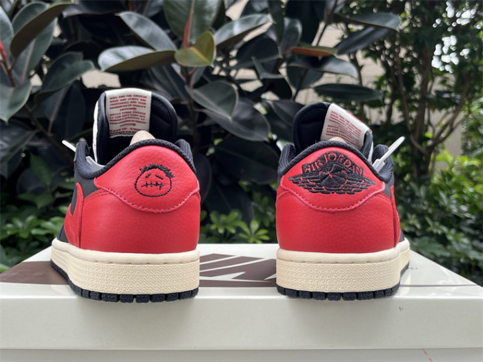Super Max Perfect Jordan 1 shoes-164