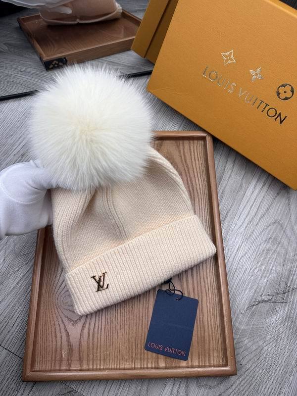 LV Hats AAA-1237