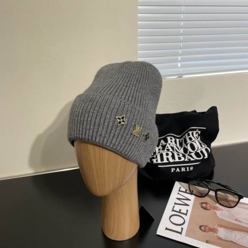 LV Hats AAA-1213