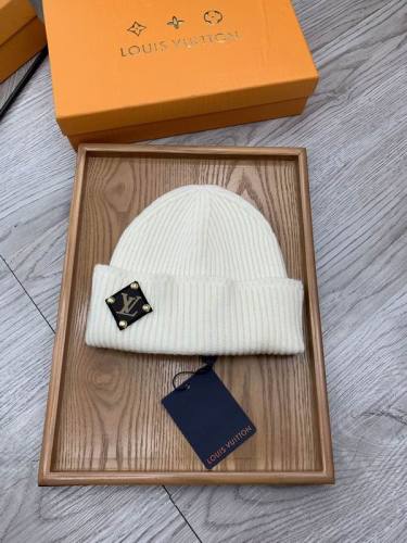 LV Hats AAA-1059
