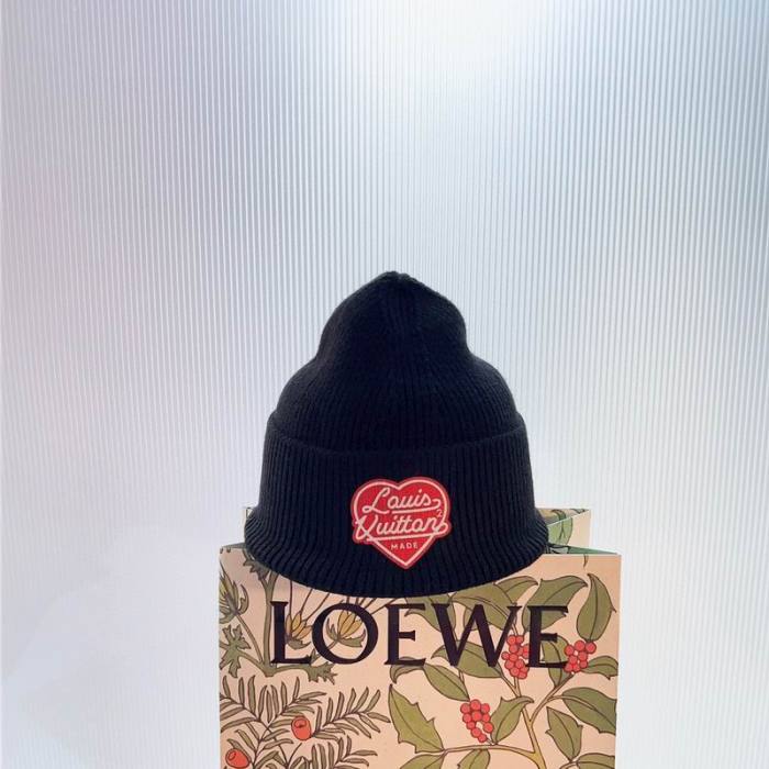 LV Hats AAA-1192