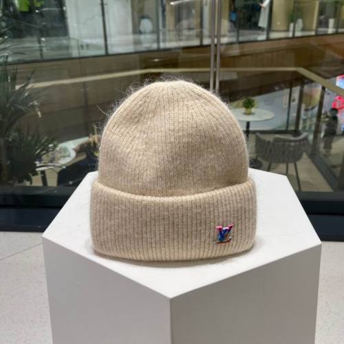 LV Hats AAA-1198