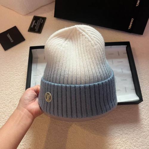 LV Hats AAA-1218