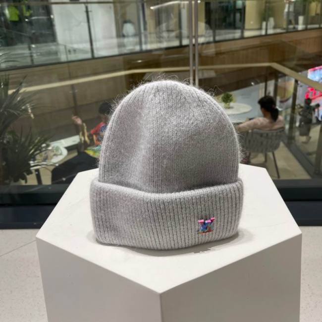 LV Hats AAA-1201
