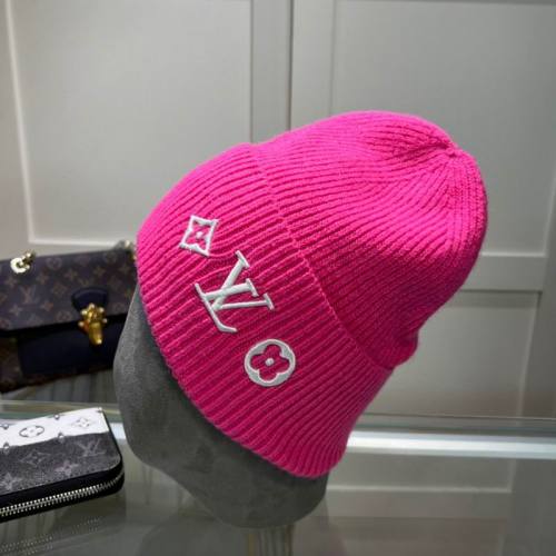 LV Hats AAA-1135