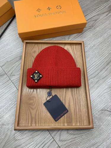 LV Hats AAA-1053