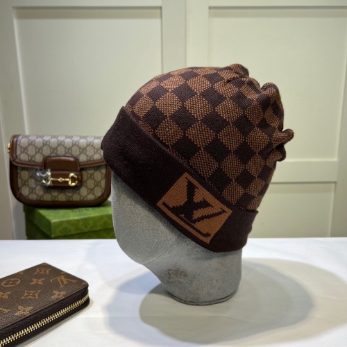 LV Hats AAA-1106