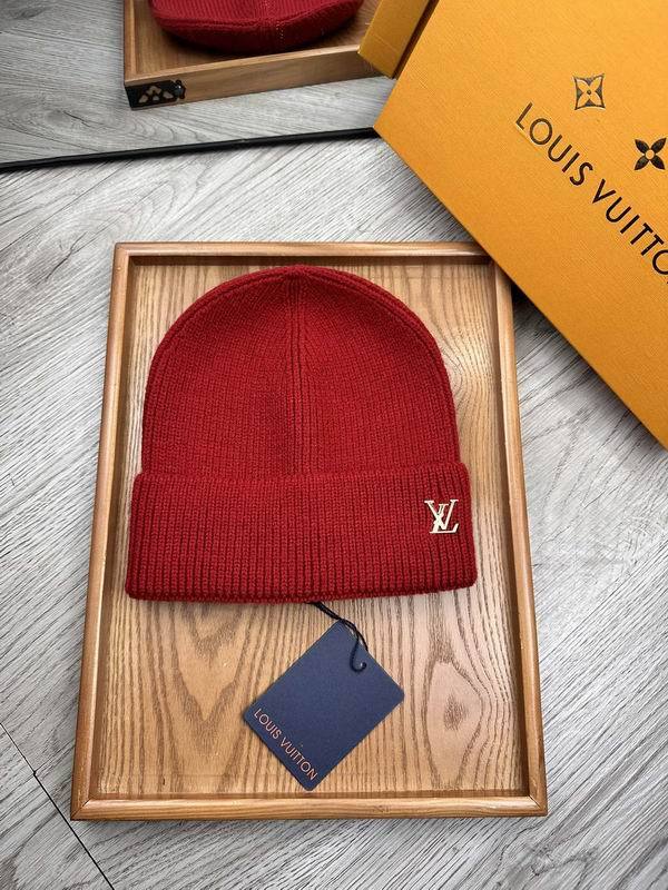 LV Hats AAA-1045