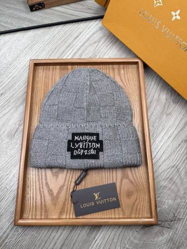 LV Hats AAA-1029
