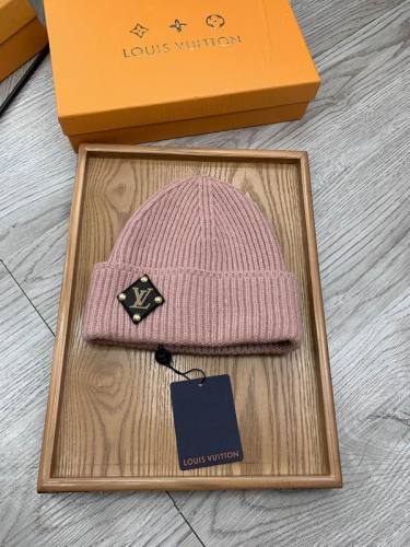 LV Hats AAA-1058