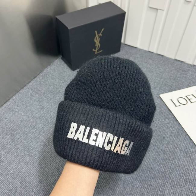 B Hats AAA-1155
