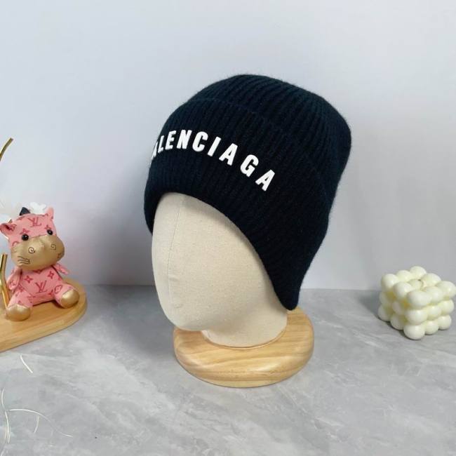 B Hats AAA-1262
