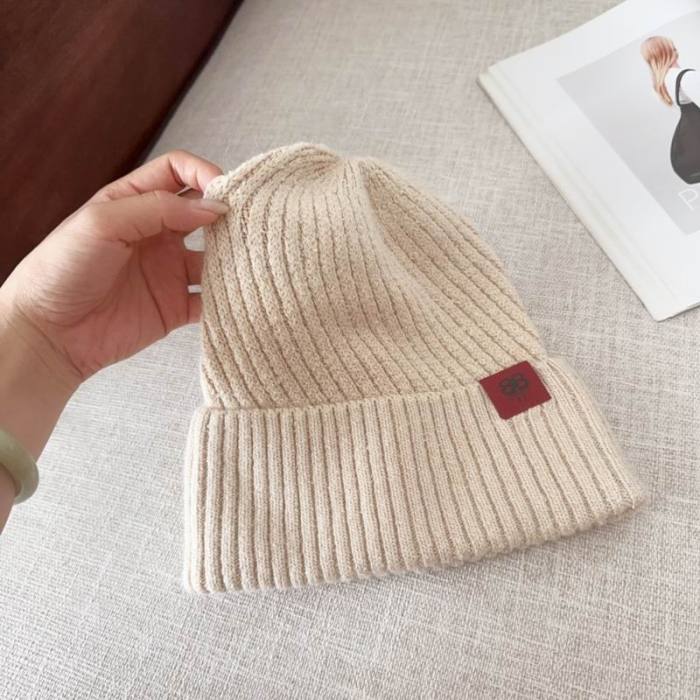 B Hats AAA-1187