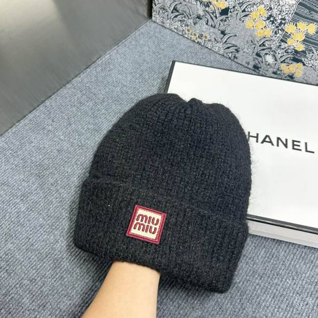 Miumiu Hats AAA-193