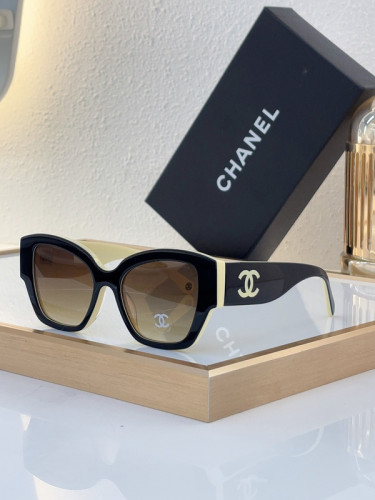 CHNL Sunglasses AAAA-4357