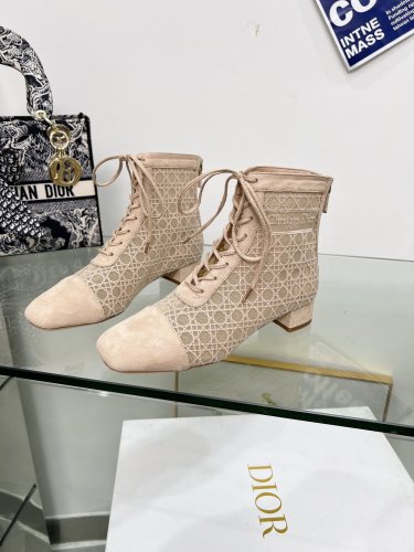 Dior Women Shoes 1：1 quality-678