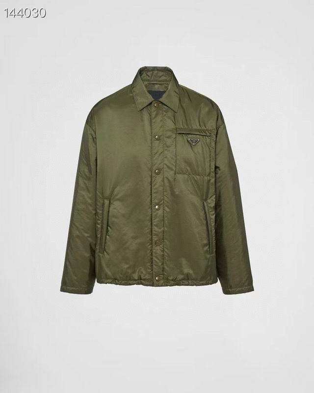 Moncler Coat men-511