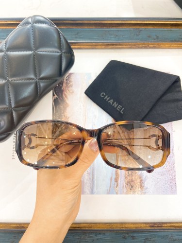 CHNL Sunglasses AAAA-4488