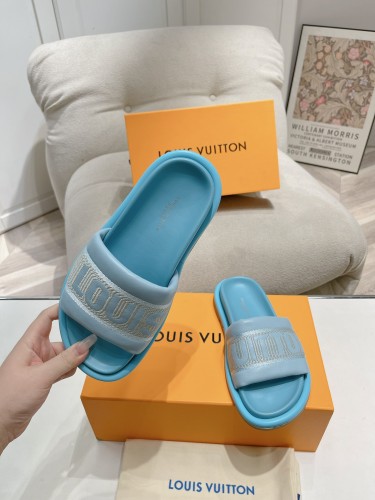 LV Sandals 1：1 Quality-939