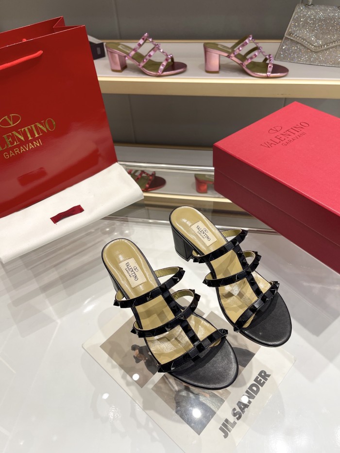 VT women slippers AAA-270