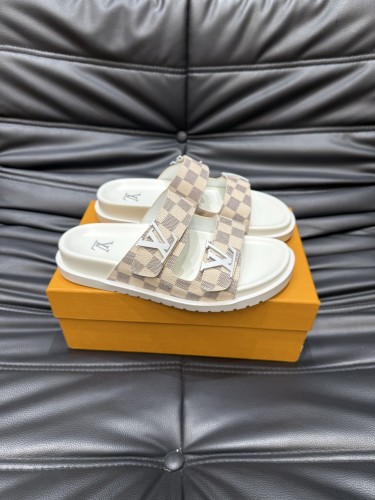 LV Sandals 1：1 Quality-981