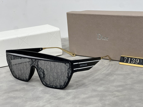 Dior Sunglasses AAA-211
