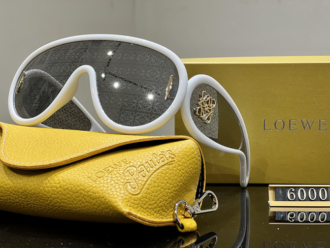 Loewe Sunglasses AAA-083