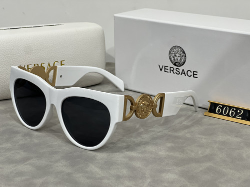Versace Sunglasses AAA-121