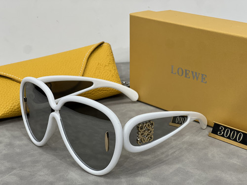Loewe Sunglasses AAA-044