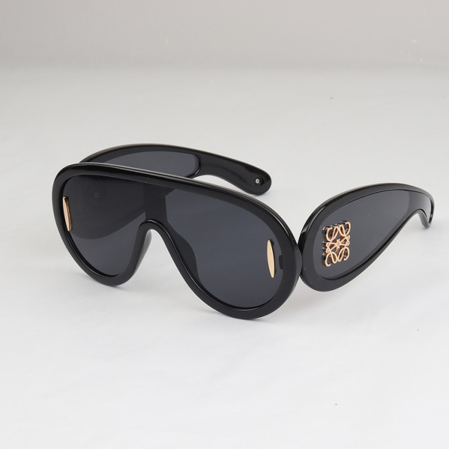 Loewe Sunglasses AAA-005